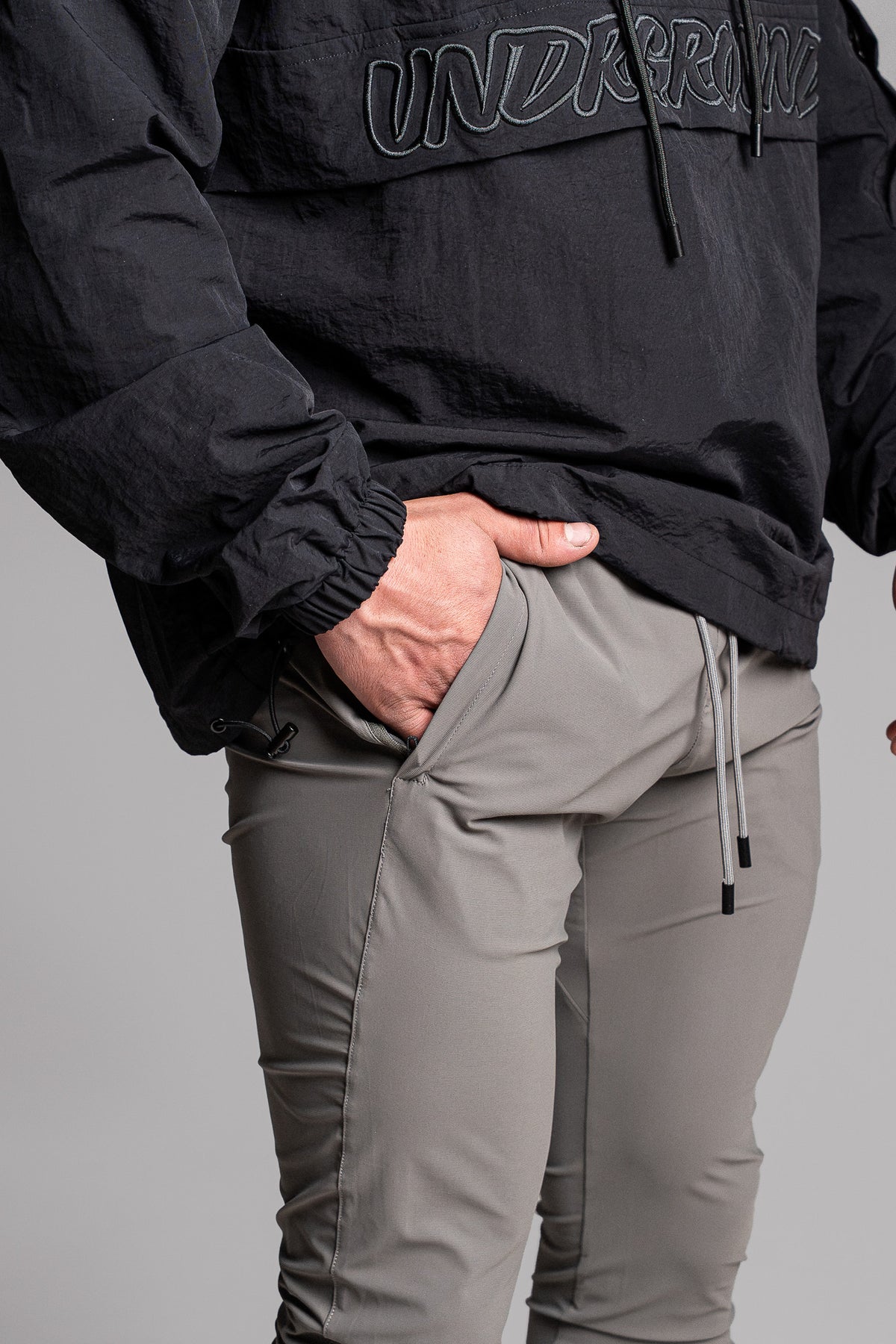 ULTRALIGHT PERFOMANCE JOGGERS X GREY