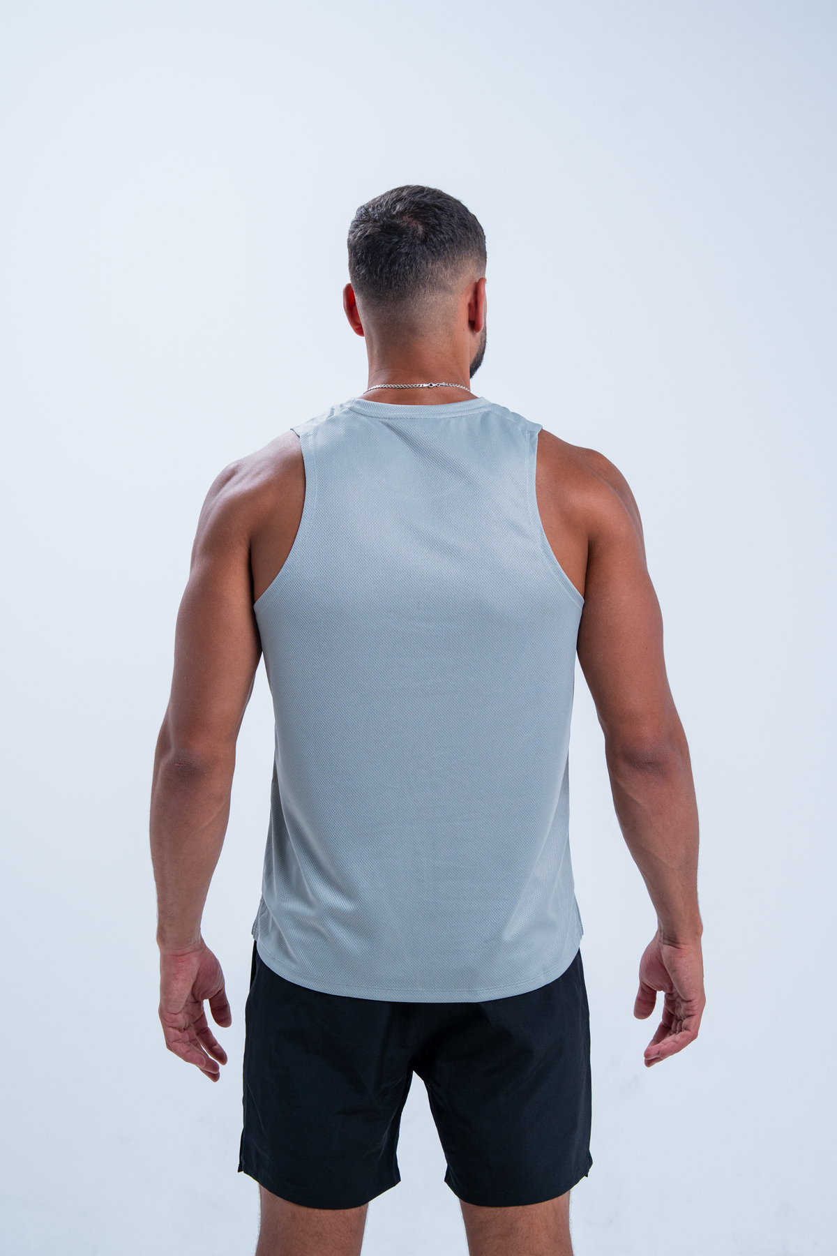 ULTRALIGHT PERFORMANCE SINGLET x GREY