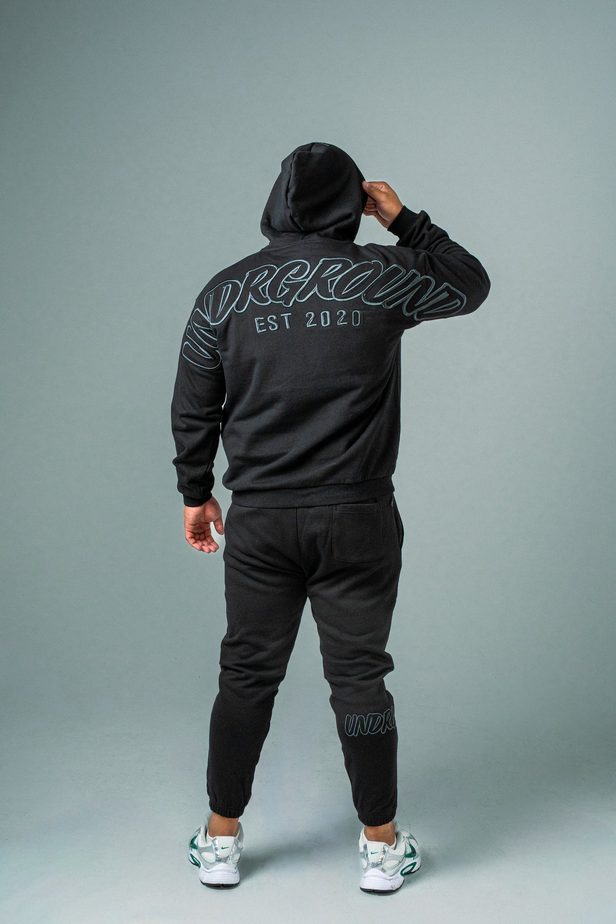 HYPE TRACKPANTS BLACK/CHARCOAL