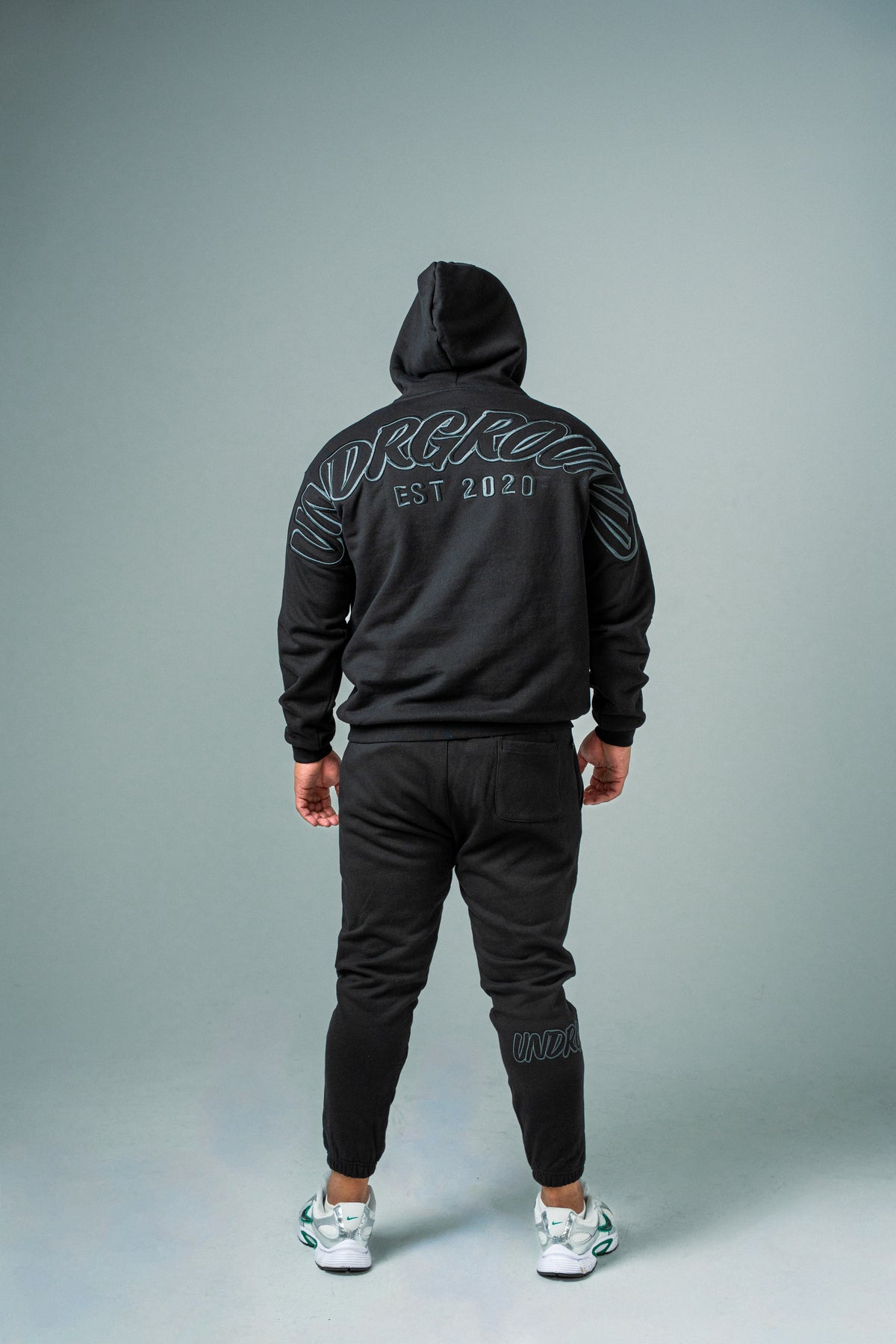 HYPE TRACKPANTS BLACK/CHARCOAL