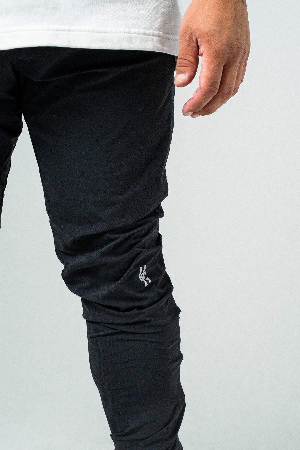ULTRALIGHT PERFOMANCE JOGGERS X BLACK