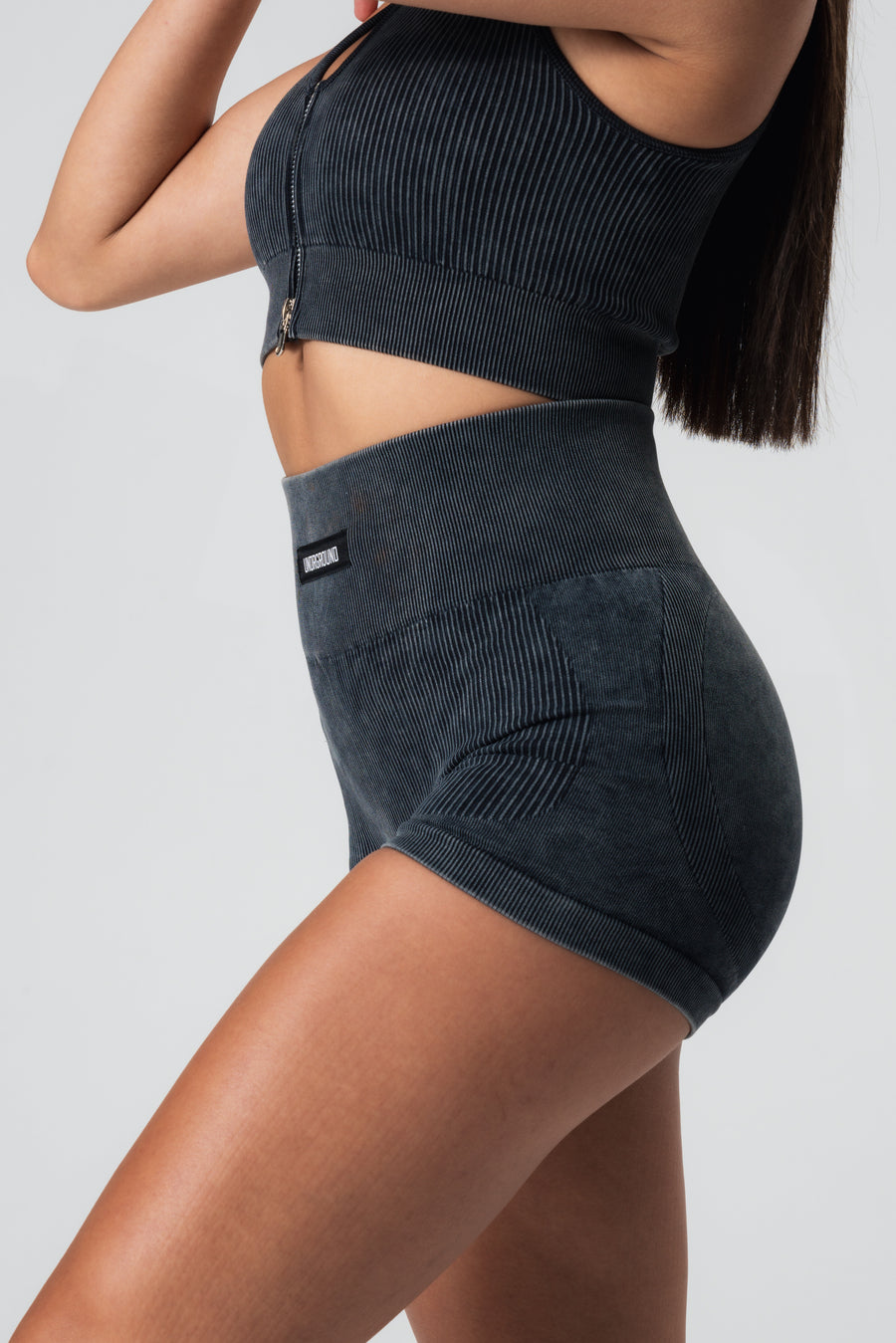 Black Ribbed Crop