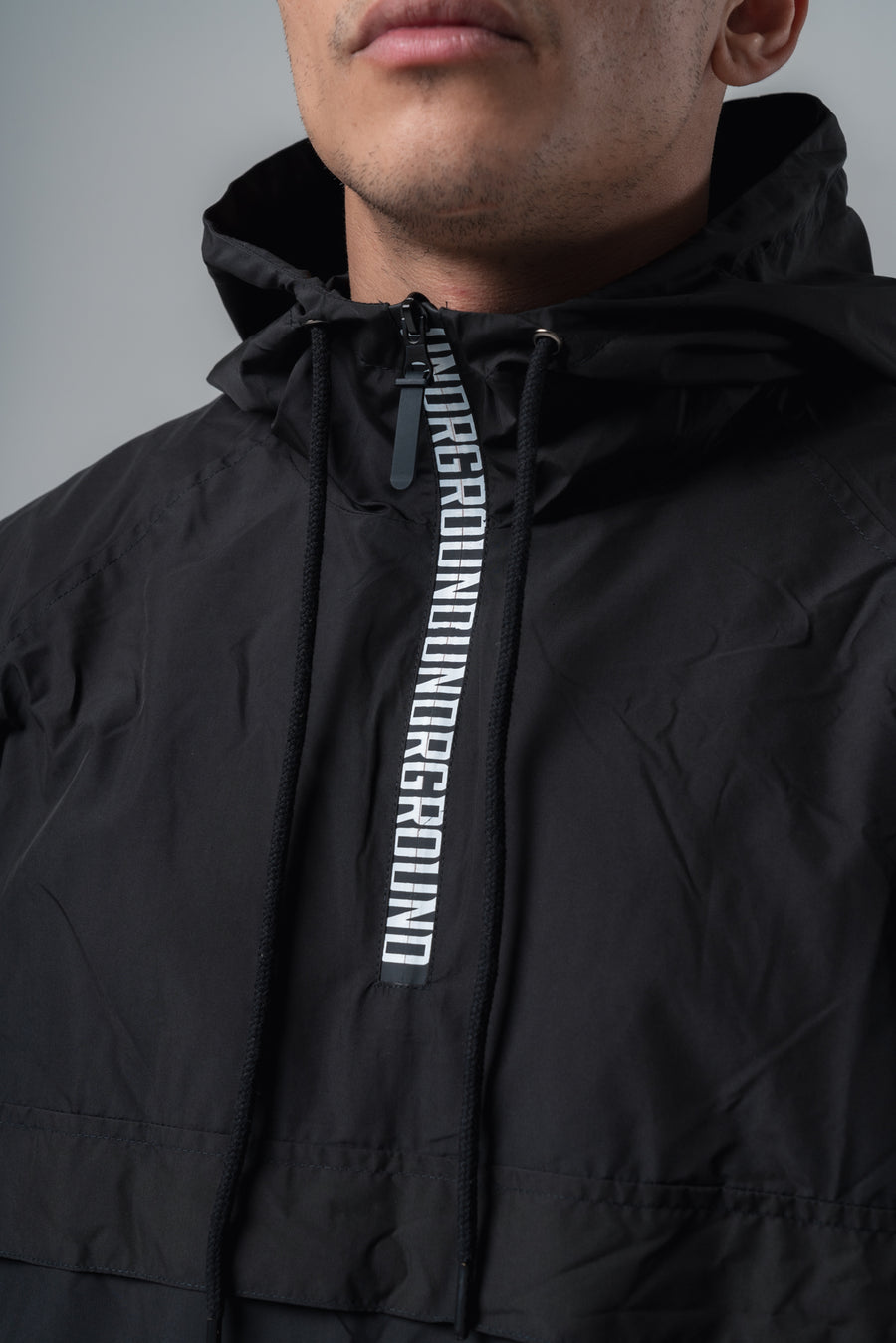 Windbreaker Half Zip x Black