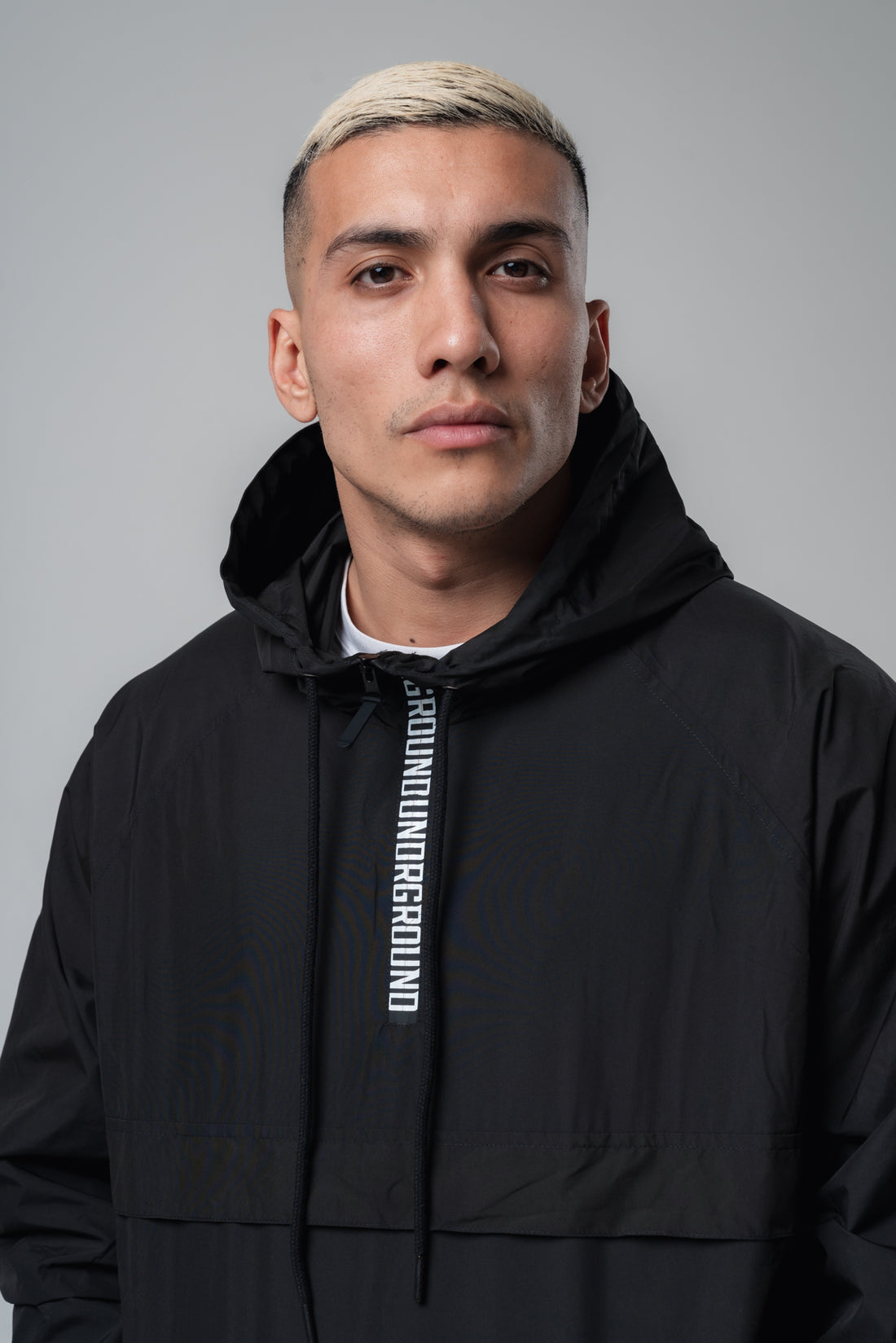 Windbreaker Half Zip x Black