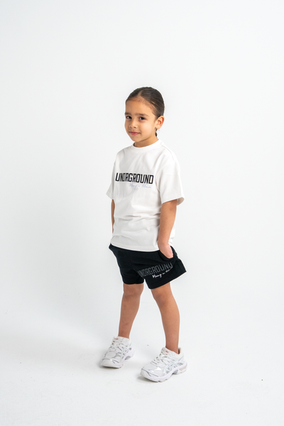 KIDS MOVING IN SILENCE SHORTS x BLACK/CHARCOAL