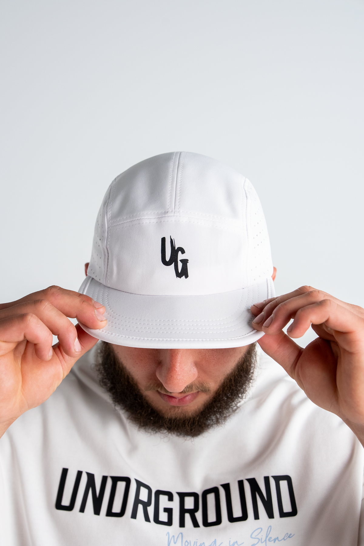 UNDRGROUND CORE PERFORMANCE CAP x WHITE