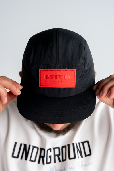 UNDRGROUND TECH CAP x BLACK/RED PATCH