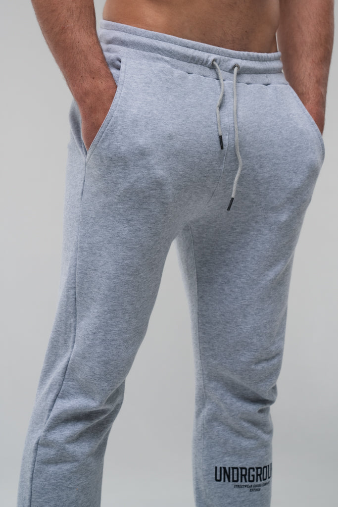 Oversized Cuffed Essentials Joggers x Grey